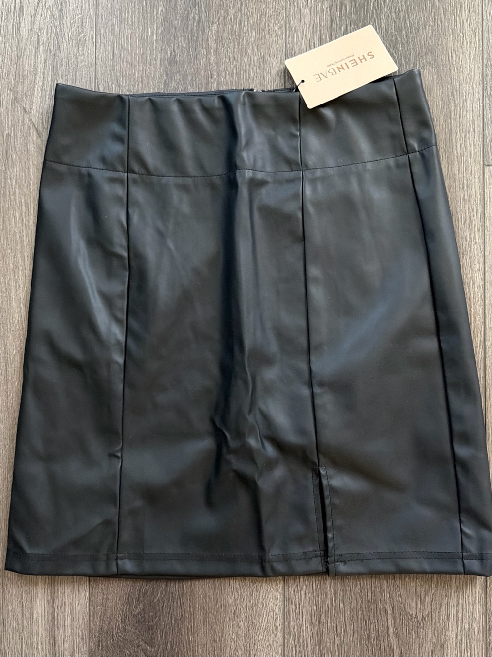 NWT SHEIN Black Faux Leather Mini Skirt M
